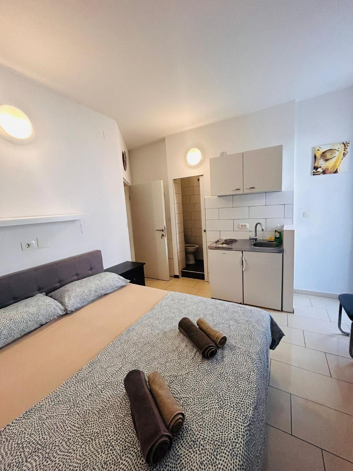 Apartment In The Center Of Pola Esterno foto